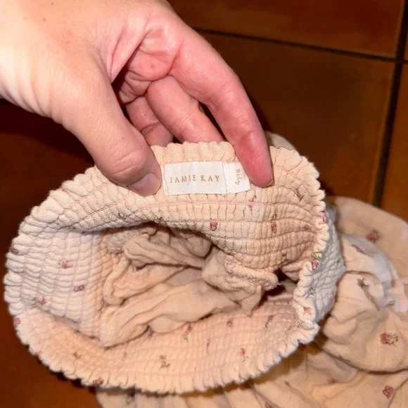 Jamie Kay Pink Floral Skirt - Picture 2 of 2